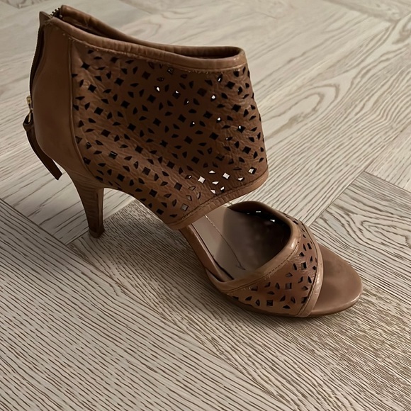 Bcbg sandal heels - Picture 1 of 1